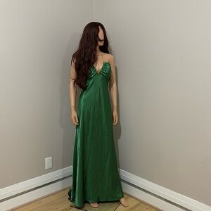 Ignite ivenings by carol Lin , Dreses